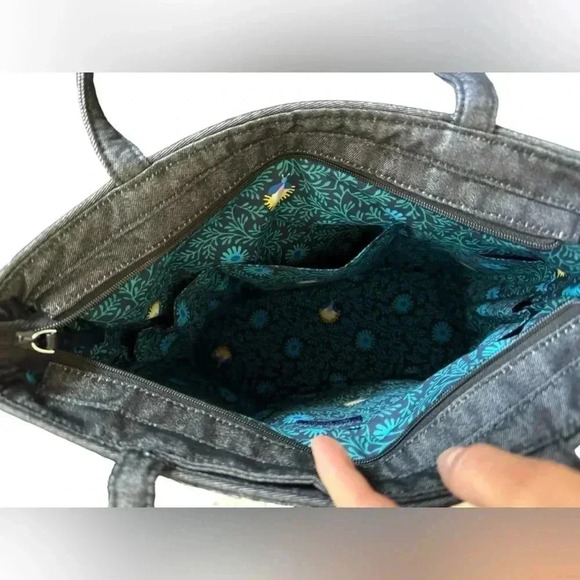 Vera Bradley Iconic Vera Tote Denim Navy Flowers - Picture 7 of 12